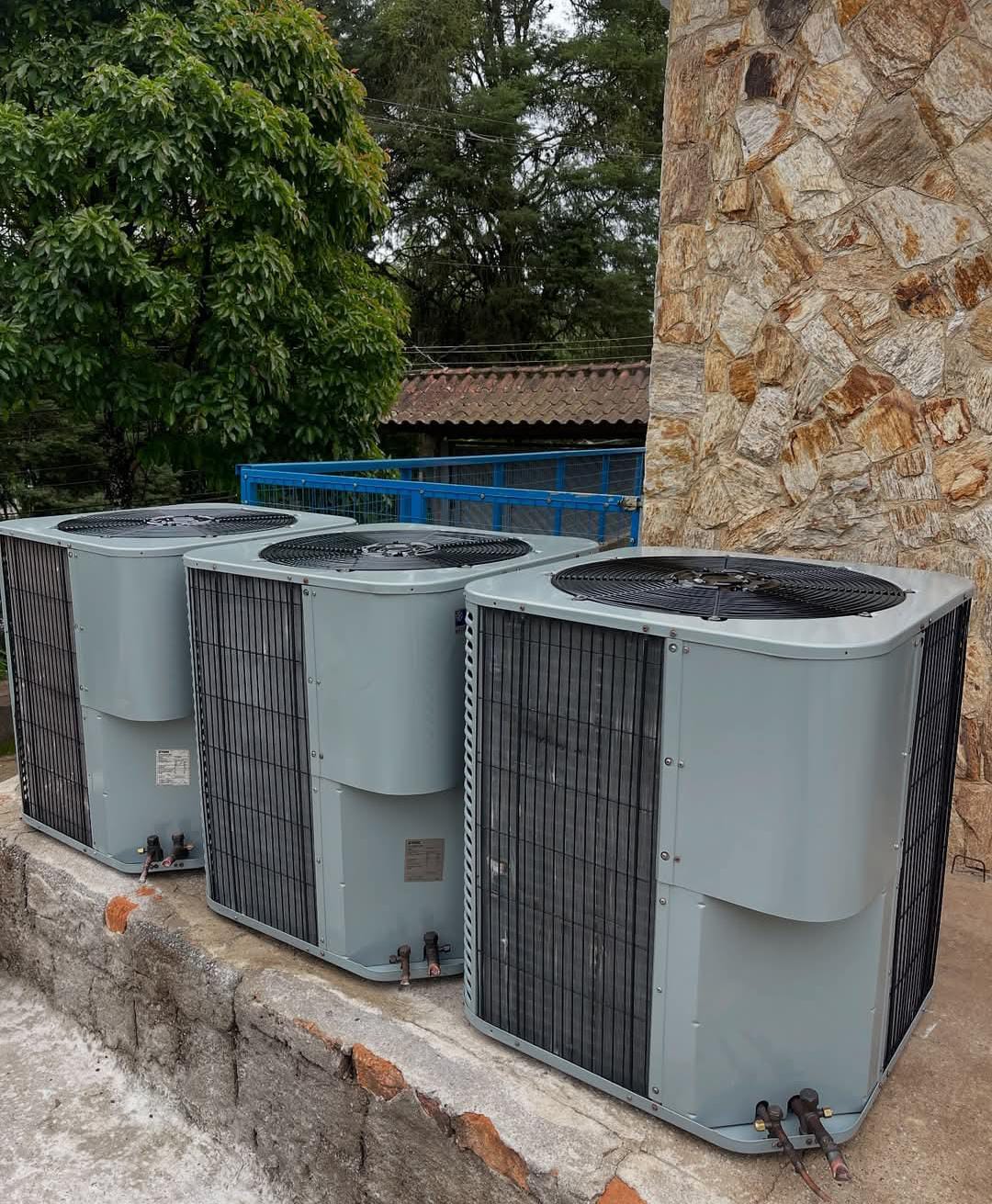 Aluguel de Cortina de Ar, Janela e Piso Teto em São Paulo 2026 Para Feiras e Eventos com Instalação Profissional